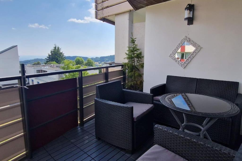 2-zimmer Wohnung, Pools, Sauna Und Balkon Apartment