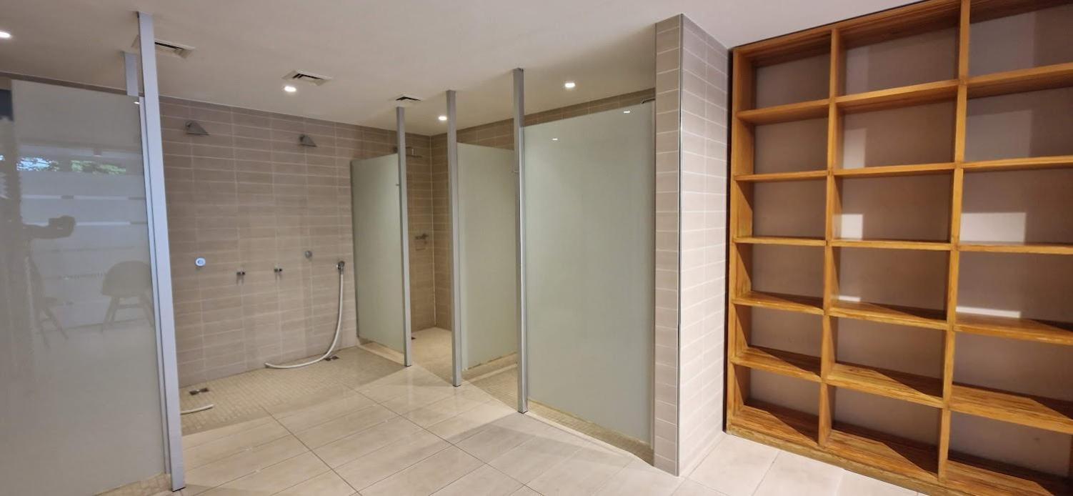 2-zimmer Wohnung, Pools, Sauna Und Balkon Apartment *